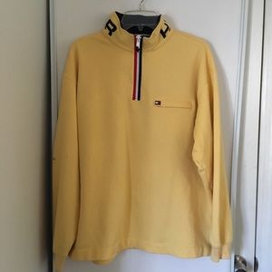 Vintage Tommy Hilfiger half zip embroidered neck✨